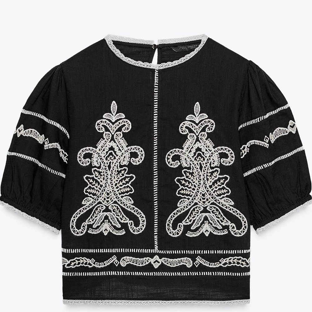Zara Black Top with White Embroidery Sz XS